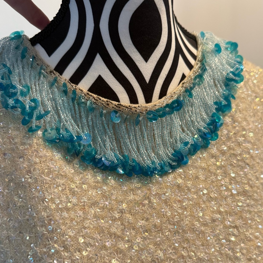 Vintage 50s 60s Mod Sequined and Beaded Zip Back Top - Picture 7 of 17